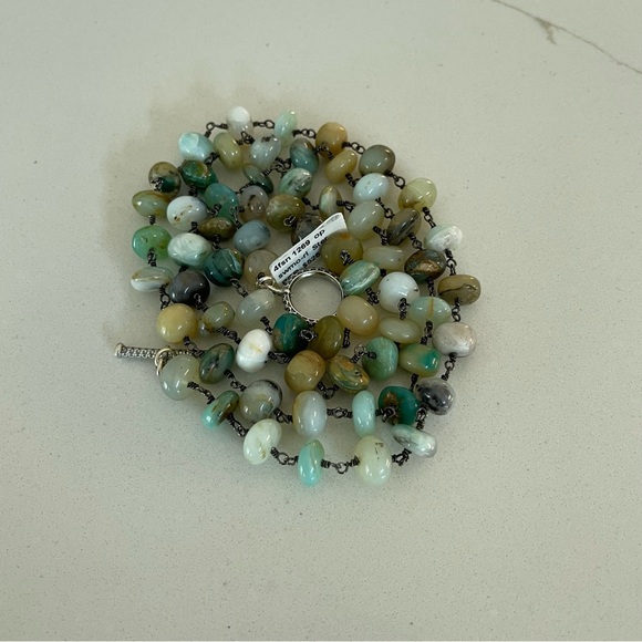 One of a kind Peruvian Opal Beaded 37” necklace with toggle clasp. - Picture 9 of 13